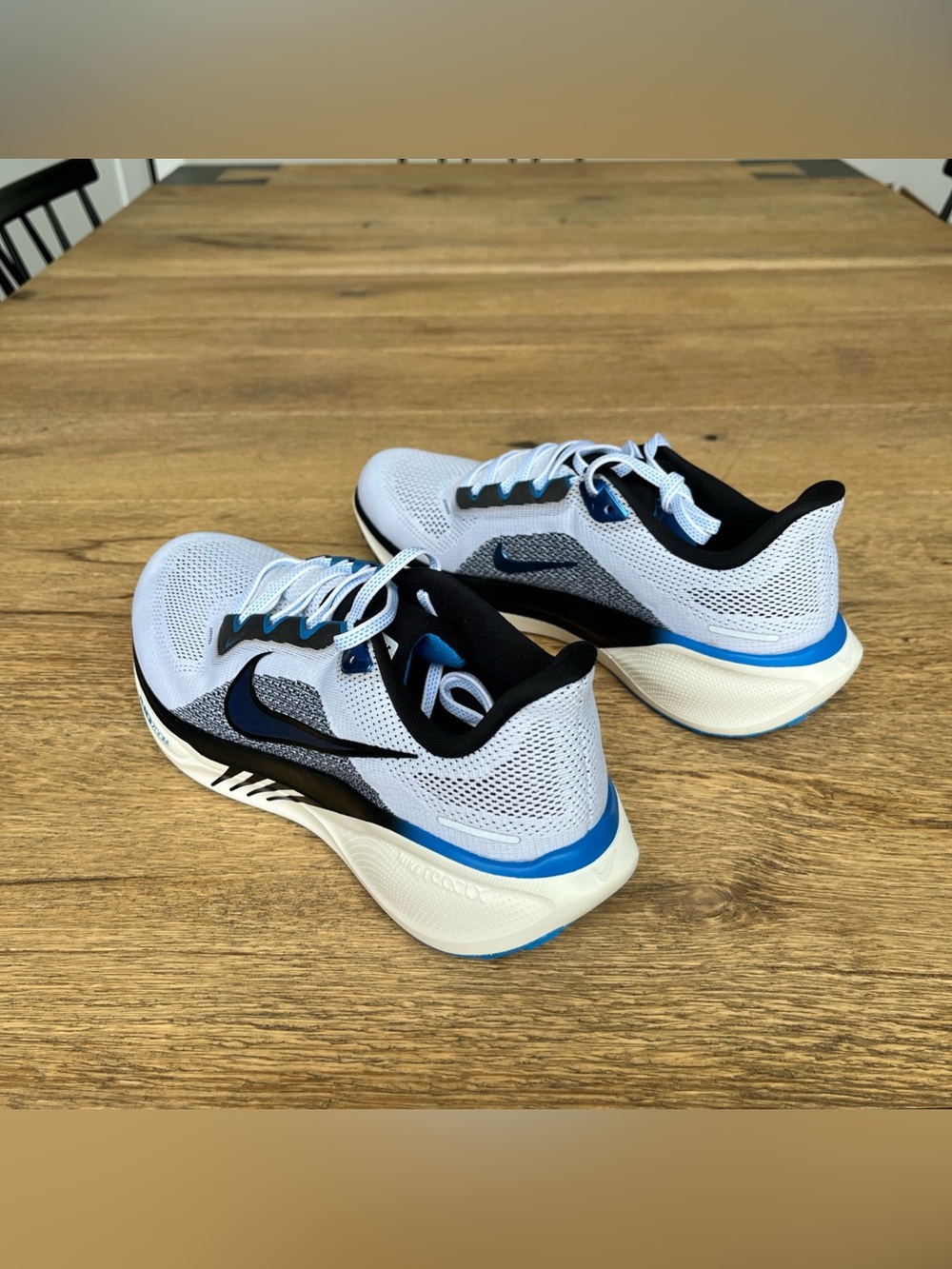 Size 10 Men’s Nike Air Zoom Pegasus 41 Sail/ Photo Blue HV5218-100 Running Shoes - Picture 4 of 8